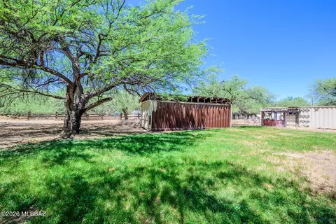 Exterior - 11370 Edison St, Tucson, AZ 85749 photo 7 of 17