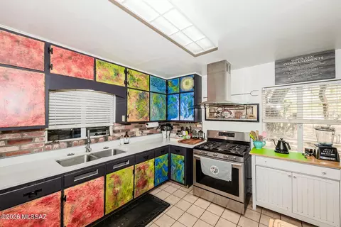 Kitchen - 11370 Edison St, Tucson, AZ 85749 photo 1 of 1