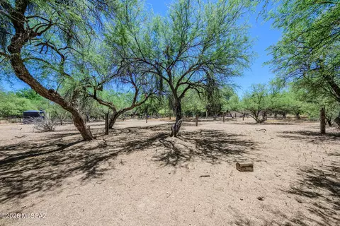Exterior - 11370 Edison St, Tucson, AZ 85749 photo 13 of 17