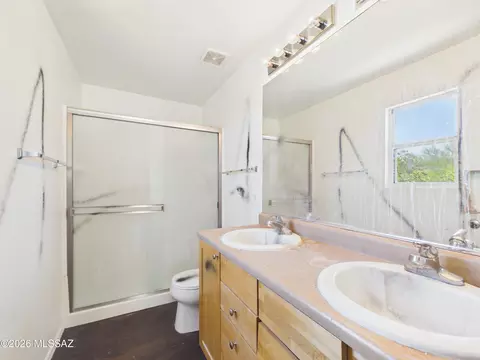 Bath - 7954 E Senate St, Tucson, AZ 85730 photo 1 of 2