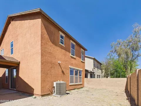 Exterior - 7954 E Senate St, Tucson, AZ 85730 photo 3 of 5