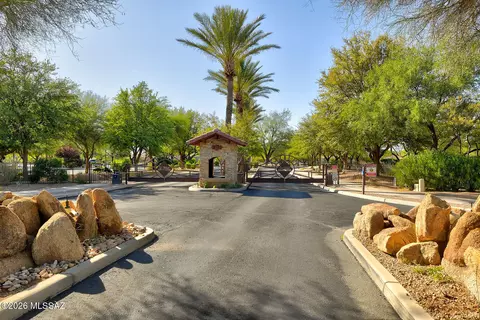 View/Area - 13991 E Cheavront Loop, Vail, AZ 85641 photo 2 of 2