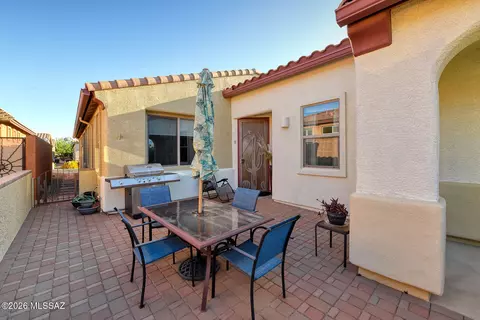 Exterior - 13991 E Cheavront Loop, Vail, AZ 85641 photo 10 of 12
