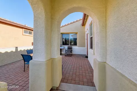 Exterior - 13991 E Cheavront Loop, Vail, AZ 85641 photo 8 of 12