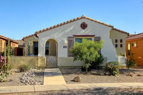 Exterior - 13991 E Cheavront Loop, Vail, AZ 85641 photo 6 of 12