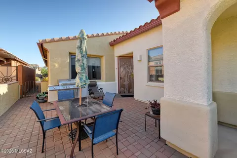 Exterior - 13991 E Cheavront Loop, Vail, AZ 85641 photo 3 of 12