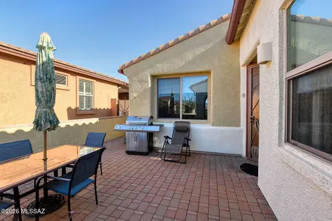 Exterior - 13991 E Cheavront Loop, Vail, AZ 85641 photo 9 of 12