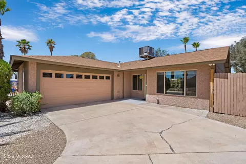 2642 S Black Moon Dr, Tucson, AZ 85730