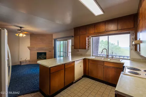 Kitchen - 4601 E Coronado Dr, Tucson, AZ 85718 photo 2 of 3