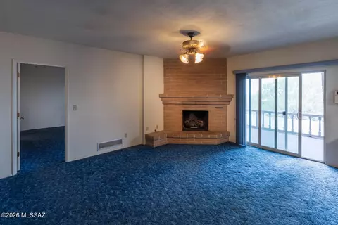 Living - 4601 E Coronado Dr, Tucson, AZ 85718 photo 3 of 4