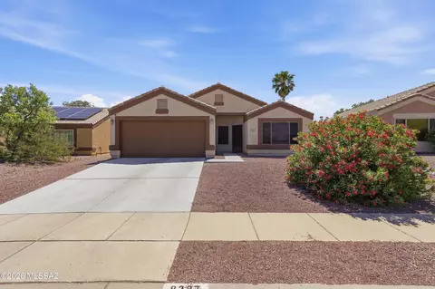 8327 S Via De Ellsworth, Tucson, AZ 85747