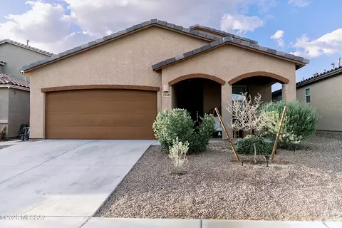 7148 W Inkwood Ln, Tucson, AZ 85757