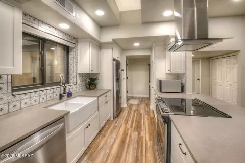 4473 N Plaza De Toros, Tucson, AZ 85750