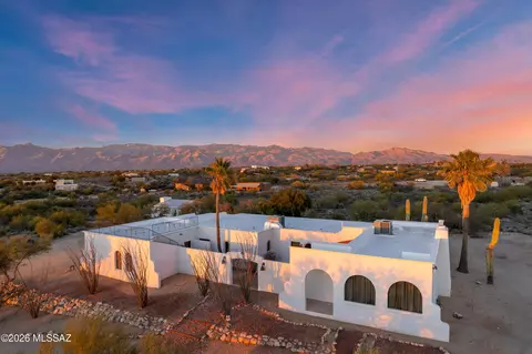 10955 E Pinal Vis, Tucson, AZ 85730