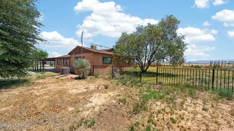 Exterior - 9601 S Robison Rd, Willcox, AZ 85643 photo 4 of 4
