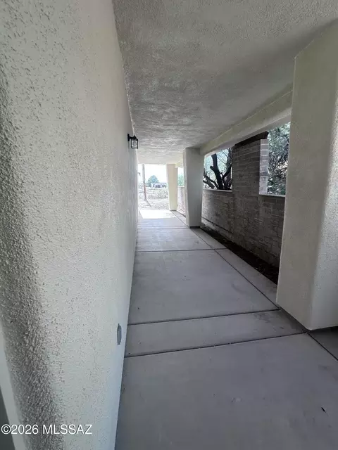 Entry Way - 728 E Mockingbird, Benson, AZ 85602 photo 3 of 4