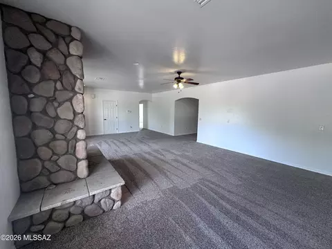 Living - 728 E Mockingbird, Benson, AZ 85602 photo 5 of 6