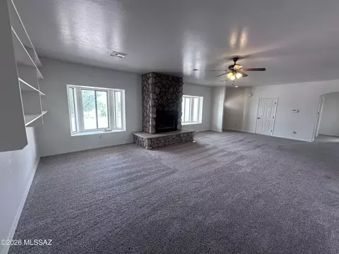 Living - 728 E Mockingbird, Benson, AZ 85602 photo 4 of 6