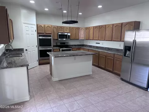 Kitchen - 728 E Mockingbird, Benson, AZ 85602 photo 3 of 9