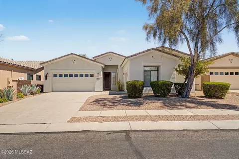 4698 W Cholla Bluff Dr, Marana, AZ 85658