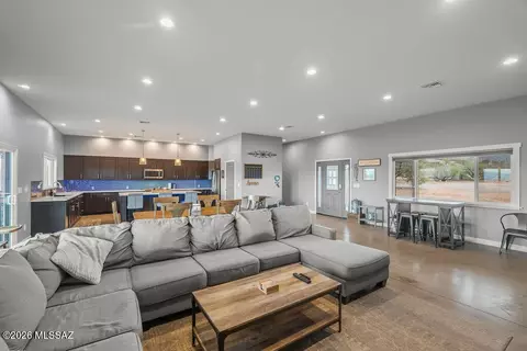 Living - 16276 Empire View Rd, Vail, AZ 85641 photo 1 of 1