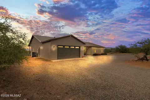 Exterior - 16276 Empire View Rd, Vail, AZ 85641 photo 3 of 7