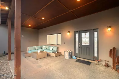 Exterior - 16276 Empire View Rd, Vail, AZ 85641 photo 5 of 7