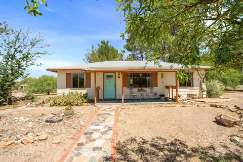 1428 N Cemetery Rd, Benson, AZ 85602