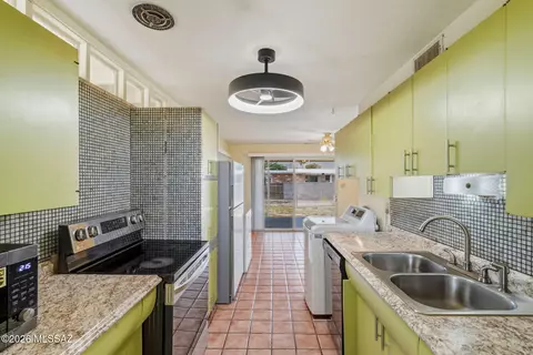 Kitchen - 8041 E Julia St, Tucson, AZ 85710 photo 1 of 2