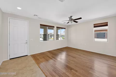 Living - 14041 E Stanhope Blvd, Vail, AZ 85641 photo 3 of 3