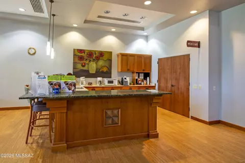 Kitchen - 14041 E Stanhope Blvd, Vail, AZ 85641 photo 7 of 7
