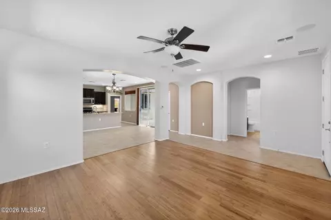 Living - 14041 E Stanhope Blvd, Vail, AZ 85641 photo 2 of 3