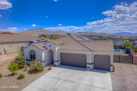 207 W Charles L Mckay St, Vail, AZ 85641