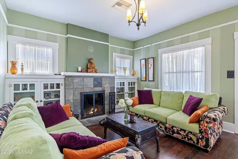 Living - 529 E 4th St, Tucson, AZ 85705 photo 3 of 3