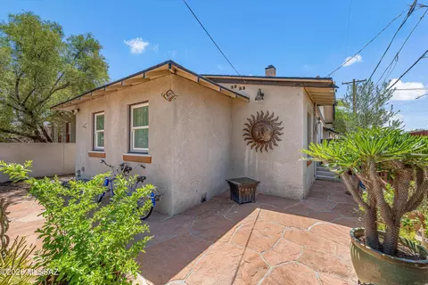 Exterior - 529 E 4th St, Tucson, AZ 85705 photo 6 of 9