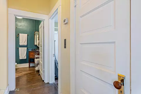 Entry Way - 529 E 4th St, Tucson, AZ 85705 photo 3 of 3