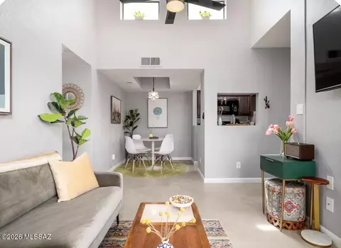 1745 E Glenn St #223, Tucson, AZ 85719