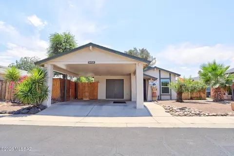 2015 W Brittain Dr, Tucson, AZ 85705