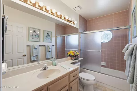 Bath - 64229 E Chippewa Ct, Tucson, AZ 85739 photo 3 of 3