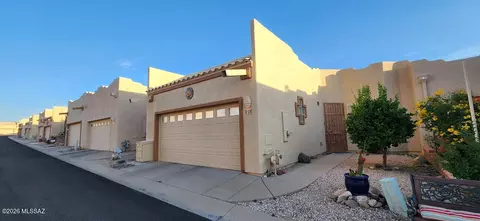 618 W Woodfield Ct, Green Valley, AZ 85614