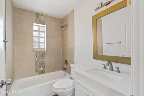 Bath - 5859 E 33rd, Tucson, AZ 85711 photo 1 of 1