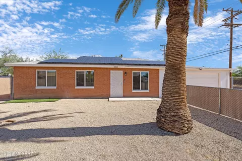 Exterior - 5859 E 33rd, Tucson, AZ 85711 photo 1 of 7