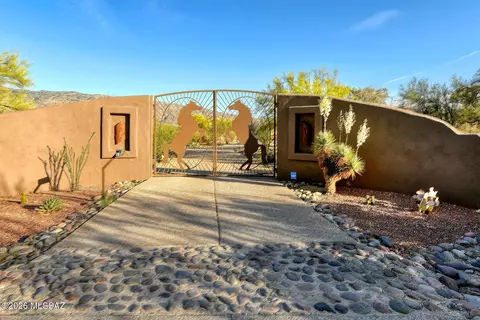 11670 E Miles St, Tucson, AZ 85748
