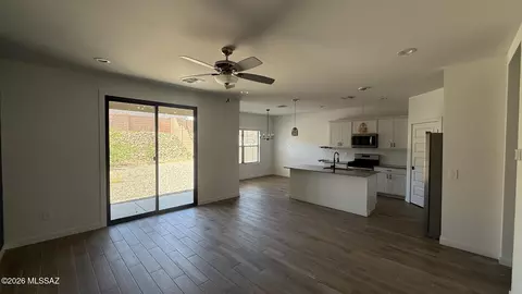 Living - 667 W Wilkinson St, Vail, AZ 85641 photo 1 of 1