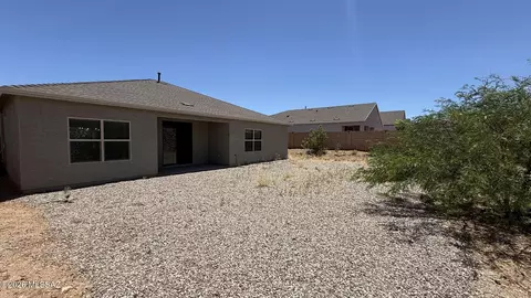 Exterior - 667 W Wilkinson St, Vail, AZ 85641 photo 2 of 2