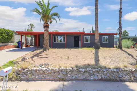 3251 S Serena Cir, Tucson, AZ 85730