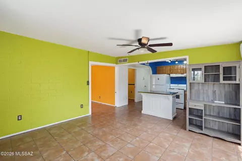 Living - 3340 E Bermuda St, Tucson, AZ 85716 photo 1 of 1