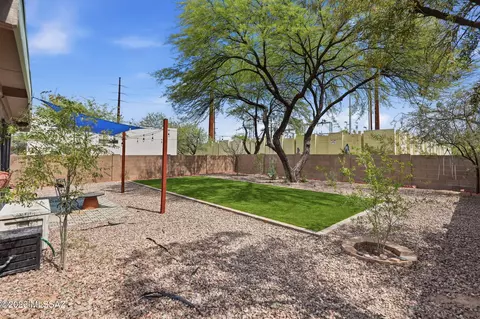 Exterior - 3340 E Bermuda St, Tucson, AZ 85716 photo 4 of 11
