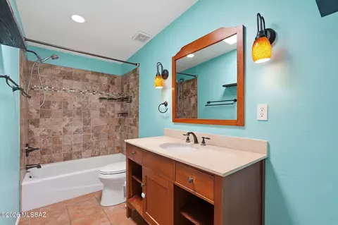 Bath - 3340 E Bermuda St, Tucson, AZ 85716 photo 1 of 1