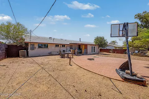 Exterior - 6241 E 34th St, Tucson, AZ 85711 photo 5 of 5